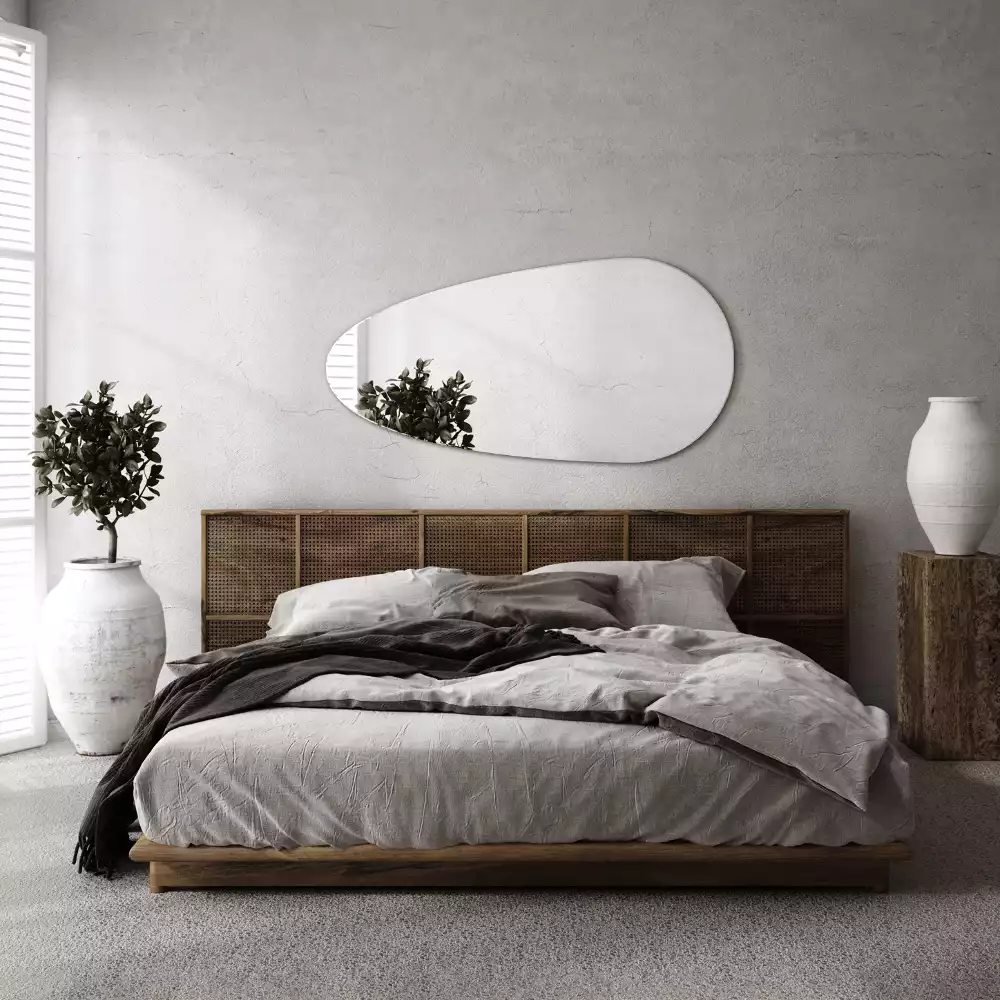 Nepravidelné zrcadlo ve tvaru kapky