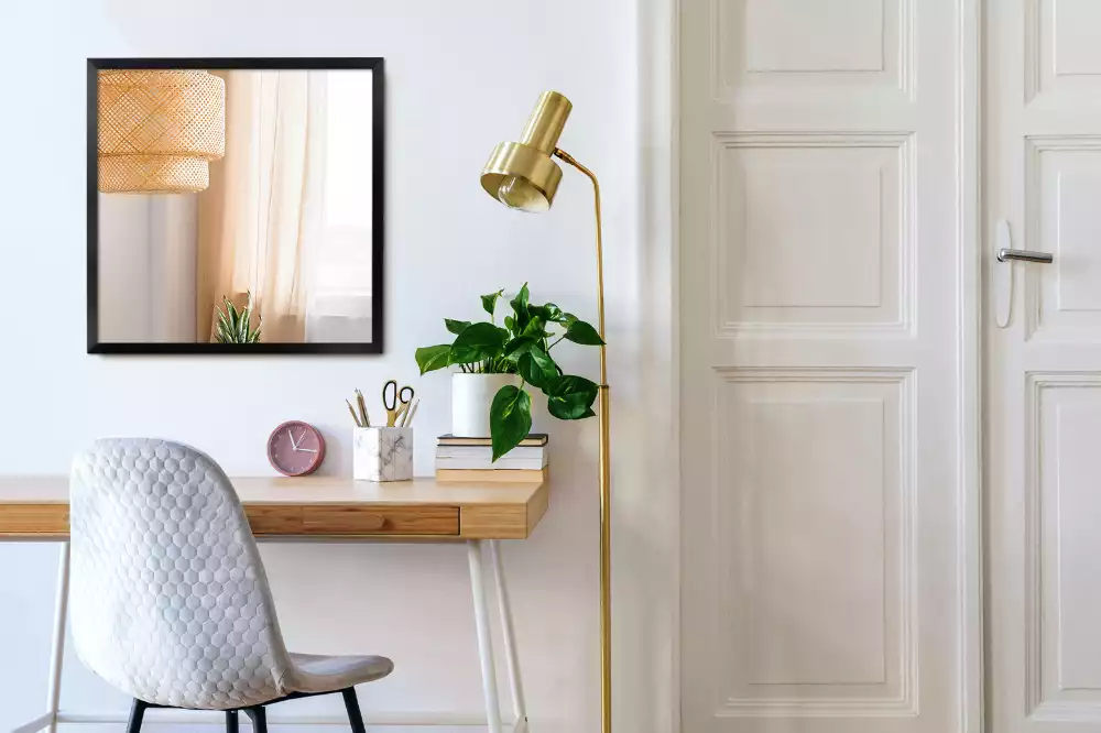 Obdélníkové zrcadlo nástěnné s černým rámem