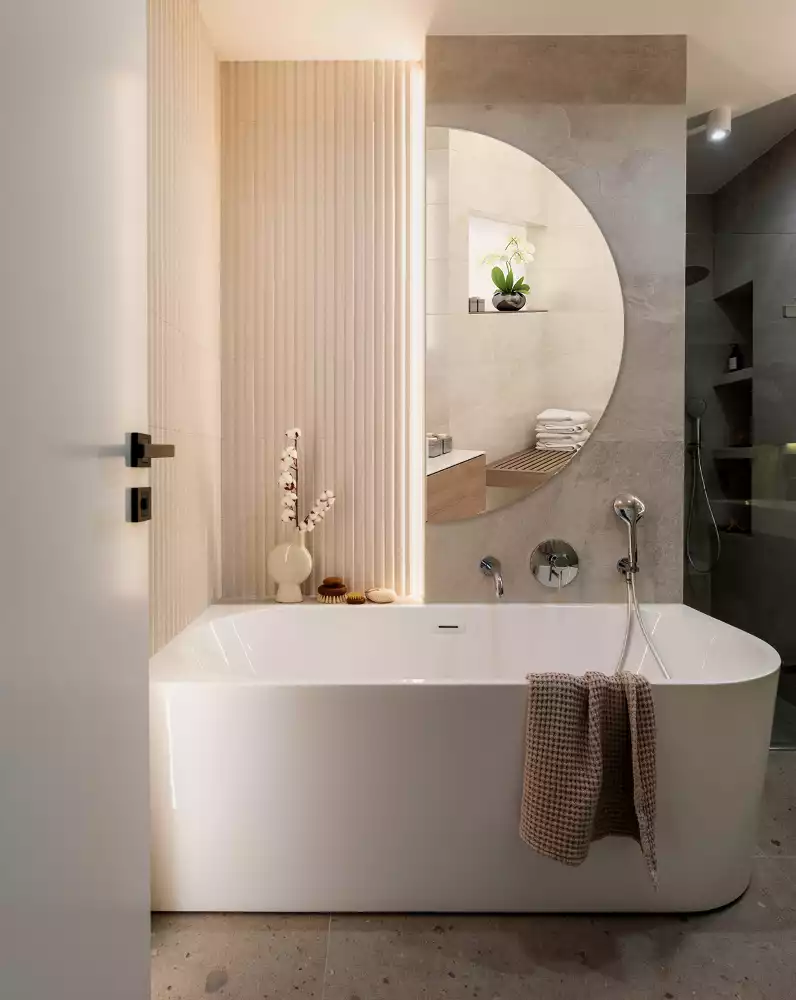 Zrcadlo půlkruhové zavěšení bez rámu